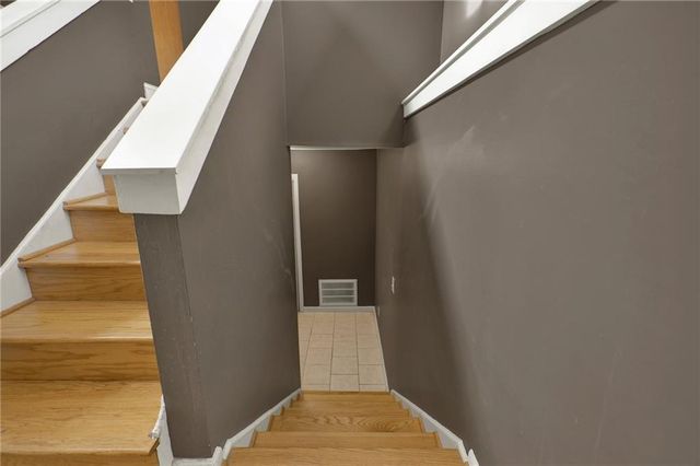 4962 N Ellipse, Marietta, GA 30068