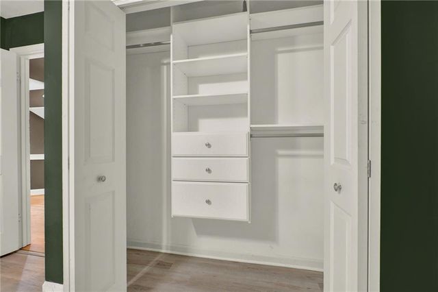 4962 N Ellipse, Marietta, GA 30068