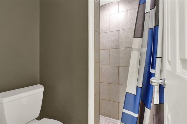 4962 N Ellipse, Marietta, GA 30068