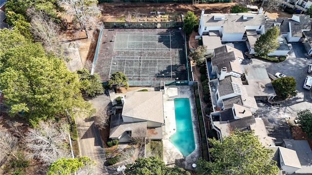 4962 N Ellipse, Marietta, GA 30068