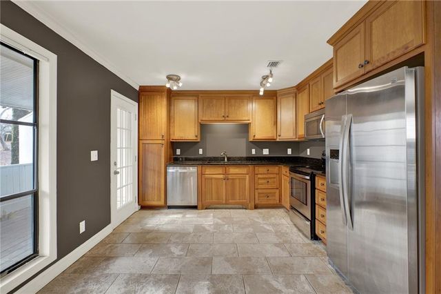 4962 N Ellipse, Marietta, GA 30068