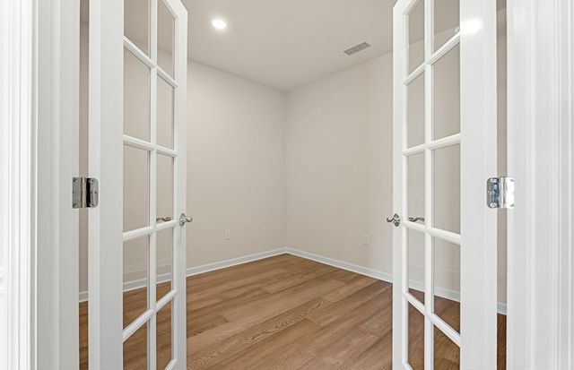 320 Martins Landing 401, North Reading, MA 01864