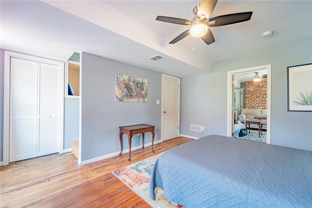 102 Secane Ave, Mt Washington, PA 15211