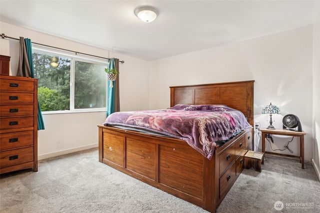 12624 217th Avenue Ct E, Bonney Lake, WA 98391