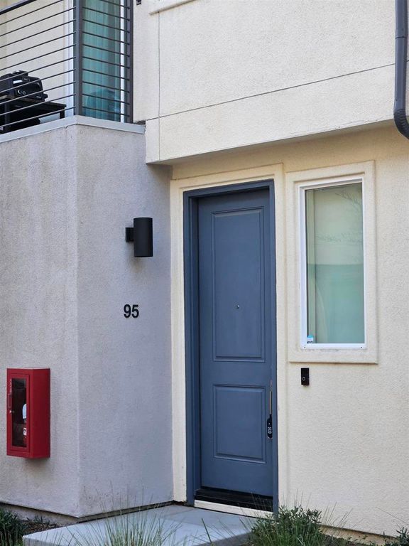 5481 Seacliff Place 95, San Diego, CA 92154