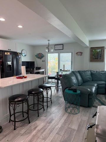 30 SE VALARE LANE 102B, Crystal River, FL 34429