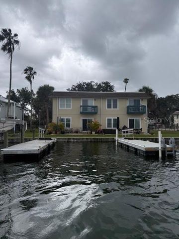 30 SE VALARE LANE 102B, Crystal River, FL 34429