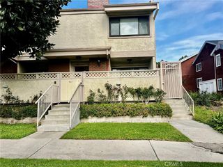 19451 Sherman Way 501, Reseda, CA 91335