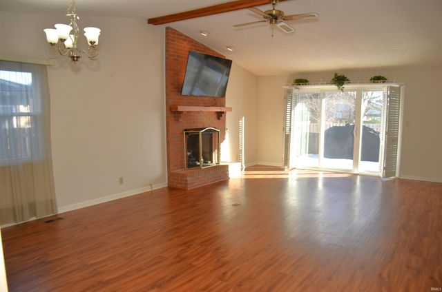 3809 Cinnamon Trail, Evansville, IN 47715