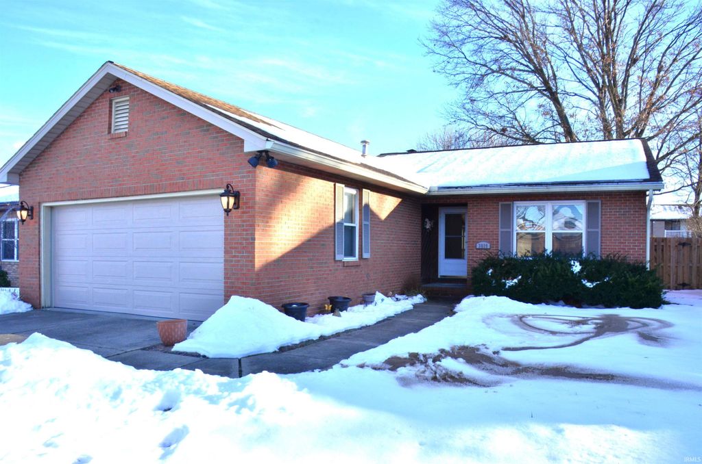 3809 Cinnamon Trail, Evansville, IN 47715