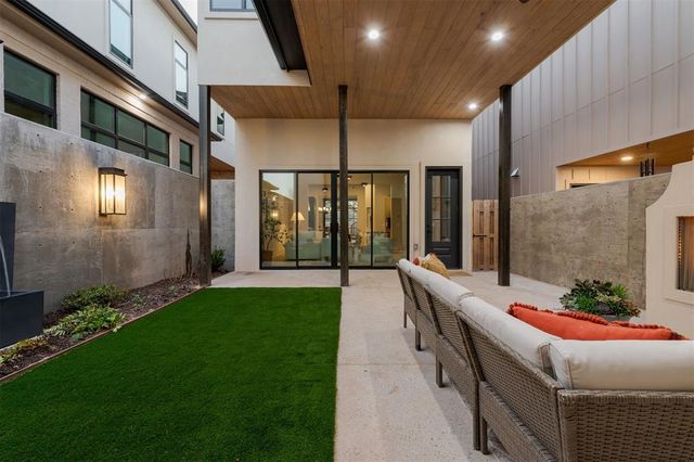 326 SW 13th Street, Oklahoma City, OK 73109