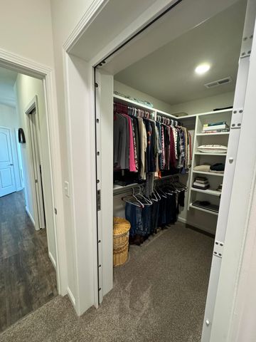 4426 Niblick Dr, Winfield, KS 67156