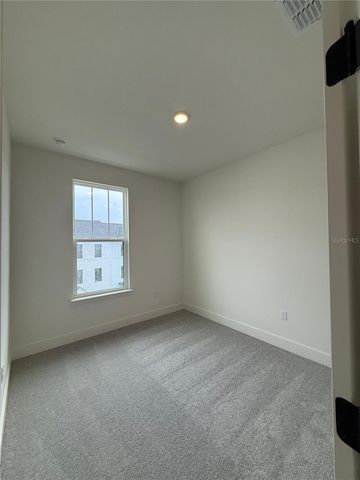 15039 GROVESIDE ROAD, Winter Garden, FL 34787