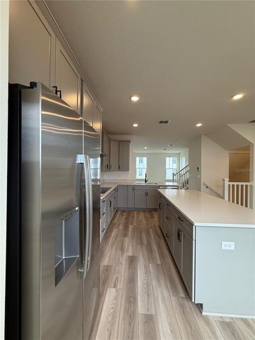 15039 GROVESIDE ROAD, Winter Garden, FL 34787