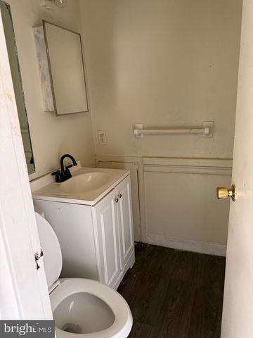 1530 CLIFTON AVE, Sharon Hill, PA 19079