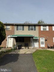 1530 CLIFTON AVE, Sharon Hill, PA 19079