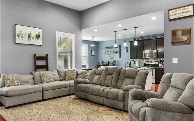 6001 Crabapple Road, Versailles, KY 40383