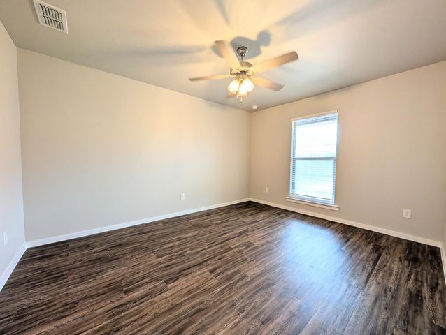 2123 N Jayton Avenue, A, Lubbock, TX 79403