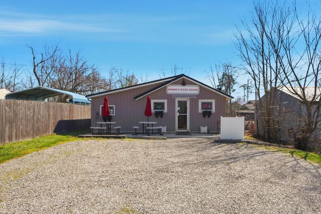 13034 King Road NE, Thornville, OH 43076