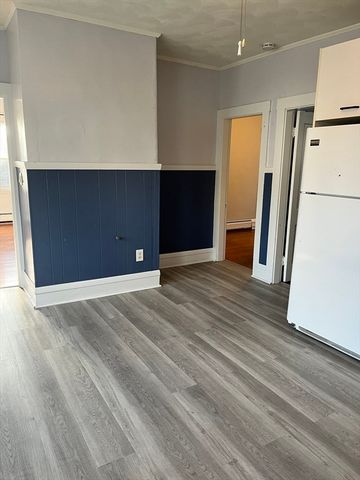 71 Sycamore St, Fairhaven, MA 02719