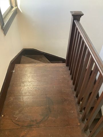 71 Sycamore St, Fairhaven, MA 02719