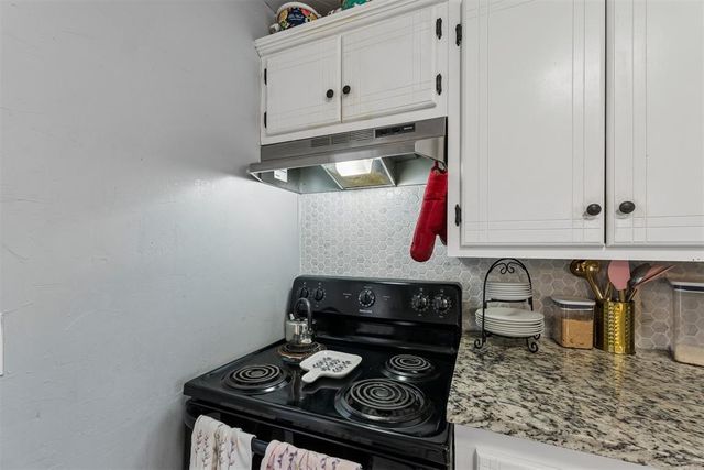4804 N Beaver Avenue, Bethany, OK 73008