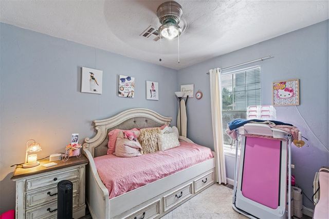 4804 N Beaver Avenue, Bethany, OK 73008