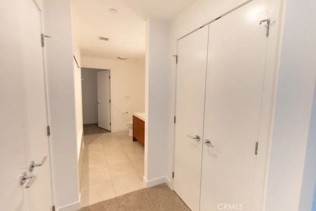 9 Macarthur 1605, Santa Ana, CA 92707