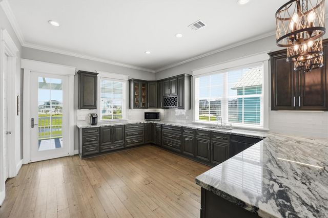 25719 Spotted Sandpiper Drive, Galveston, TX 77554