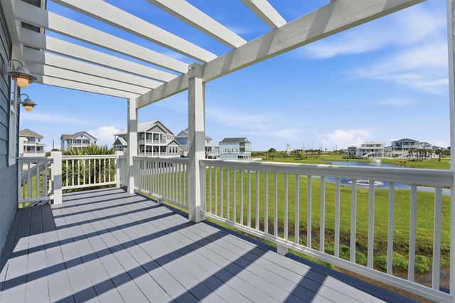 25719 Spotted Sandpiper Drive, Galveston, TX 77554