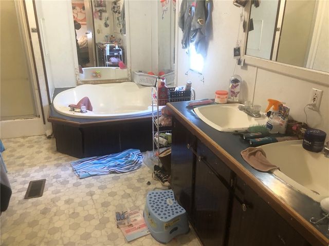 102 WESTWAY Court, Anderson, SC 29624