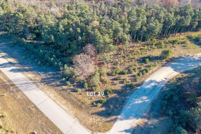 11210 Killarney Drive, Stanwood, MI 49346