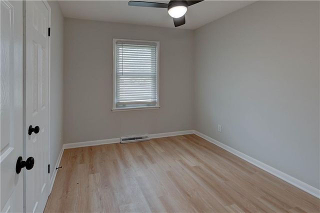 602 SW 15th Street, Blue Springs, MO 64015