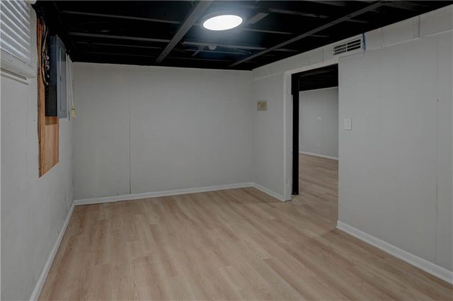 602 SW 15th Street, Blue Springs, MO 64015