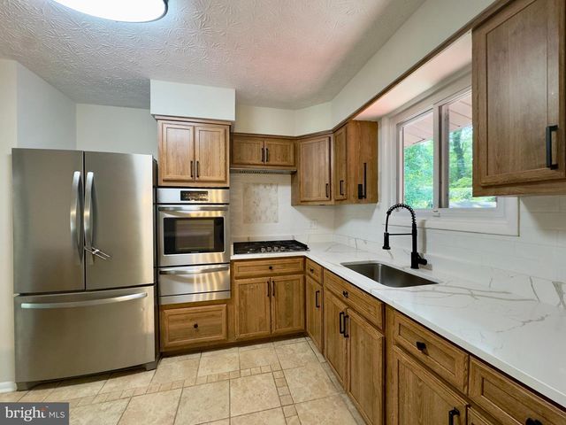 3903 INNERDALE CT, Randallstown, MD 21133