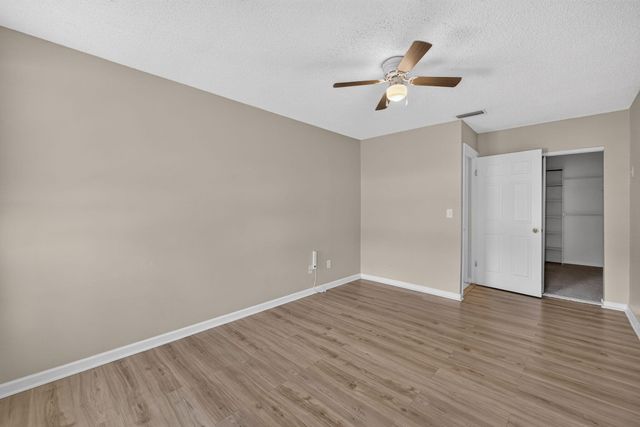 5919 SE Pine Drive, Stuart, FL 34997
