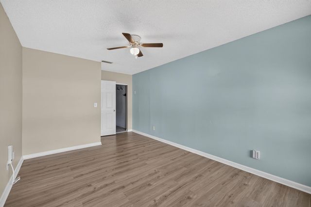 5919 SE Pine Drive, Stuart, FL 34997