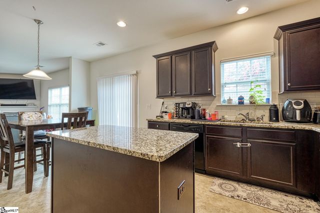 2062 Pomerol Drive, Moore, SC 29369