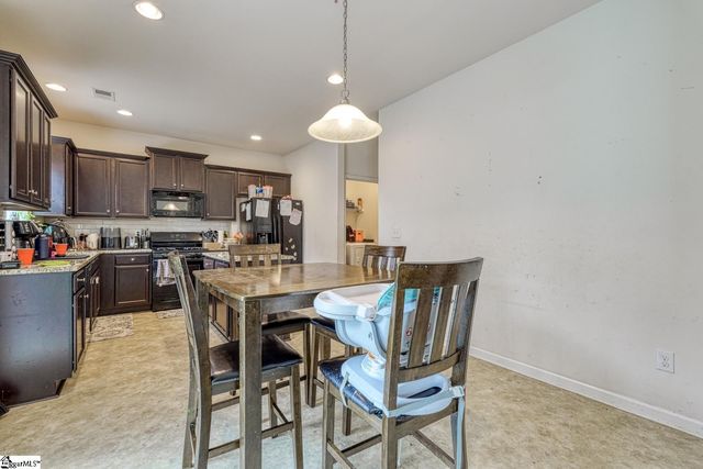 2062 Pomerol Drive, Moore, SC 29369