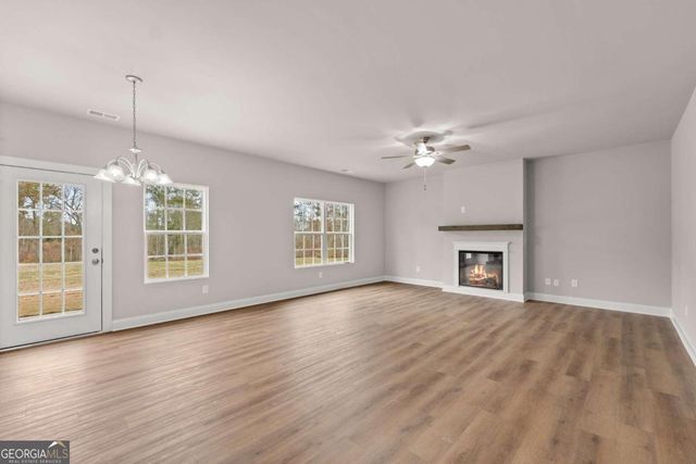 32 JOSEPH Lane, Hartwell, GA 30643
