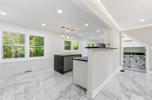 4113 Radcliffe Ct, Decatur, GA 30034