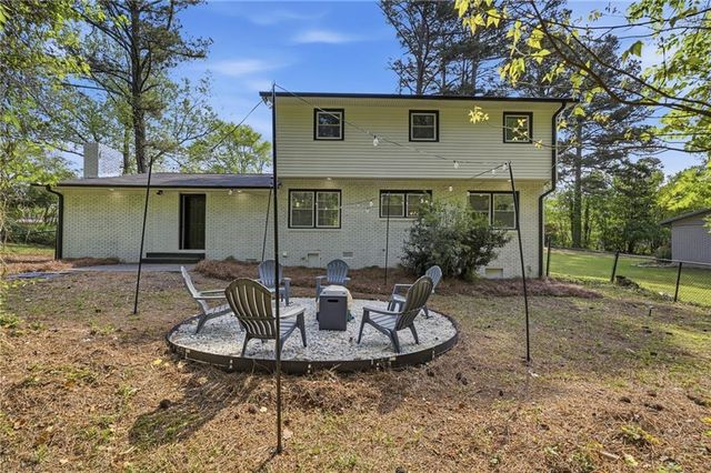 4113 Radcliffe Ct, Decatur, GA 30034
