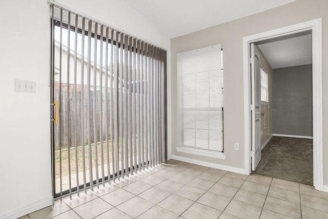 1437 Brook Meadow Circle, Lancaster, TX 75134