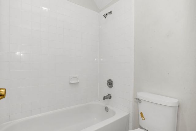 1437 Brook Meadow Circle, Lancaster, TX 75134