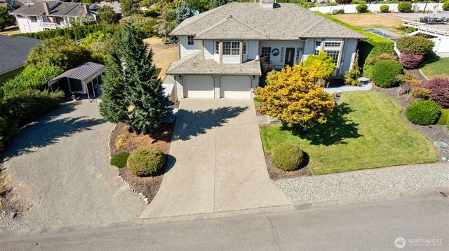 16511 45TH Street Ct E, Lake Tapps, WA 98391