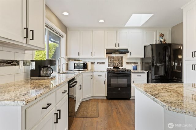 16511 45TH Street Ct E, Lake Tapps, WA 98391