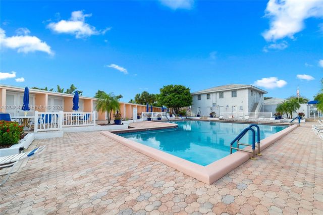 2201 NE 66th St 1323, Fort Lauderdale, FL 33308