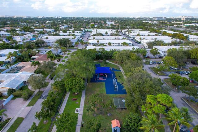 2201 NE 66th St 1323, Fort Lauderdale, FL 33308