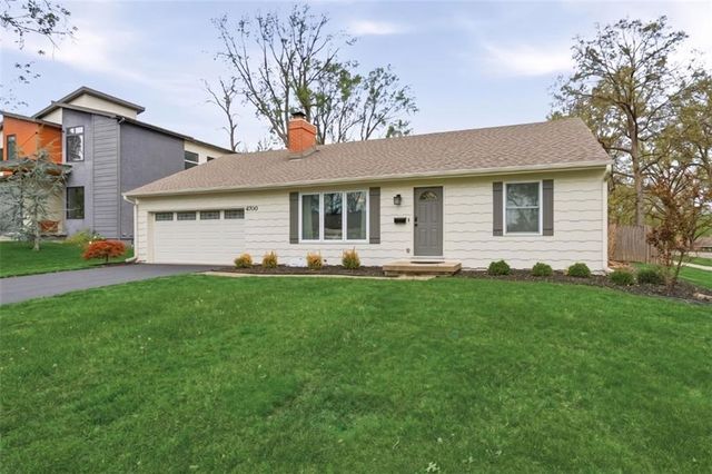 4700 W 65th Terrace, Prairie Village, KS 66208