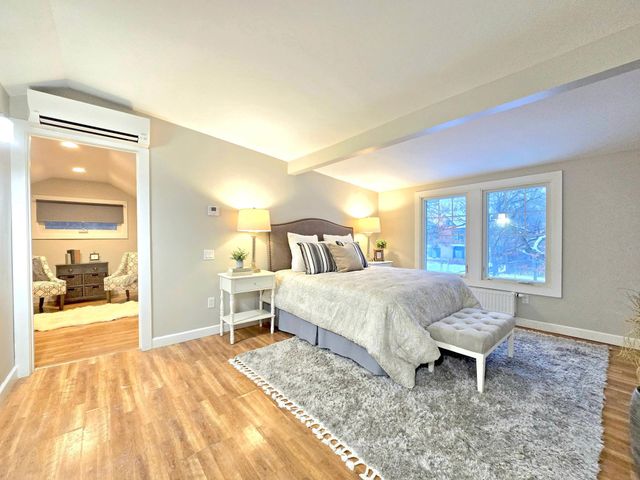 2342 Bourne Avenue, Saint Paul, MN 55108